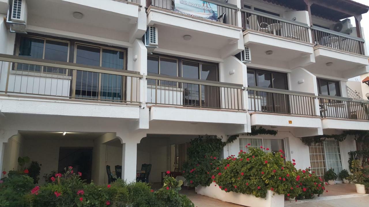 Manoli Apartments Ayia Napa Exterior foto